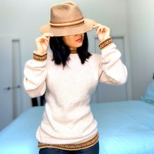 Women’s Andean Alpaca Handmade sweater, size M